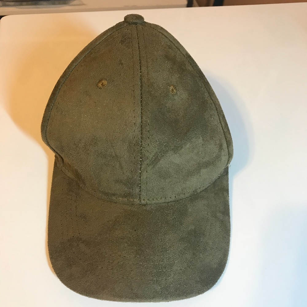 Baseball cap